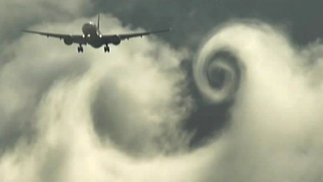 Jets whip clouds into mesmerizing vortexes