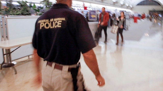 Air marshal files lawsuit after getting kicked off plane