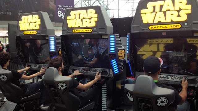 Pilot your own x-wing with the 'Star Wars Battle Pod'