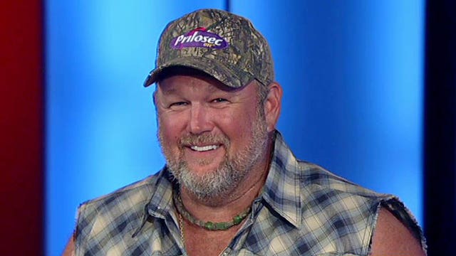 Larry the Cable Guy, Taste of NFL helping families in need