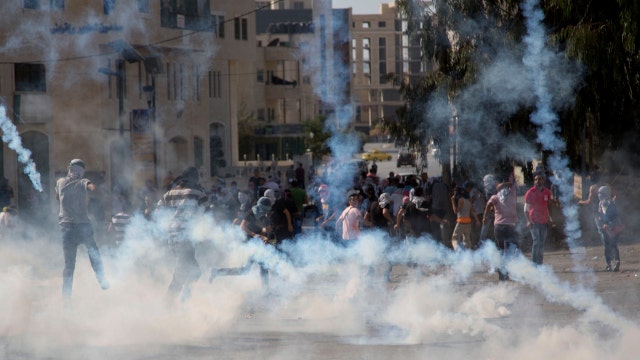 What has sparked new surge of violence in Israel? 