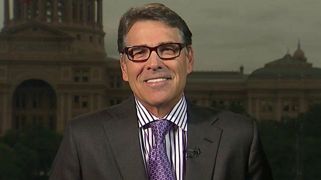 Rick Perry reacts to VP Biden's announcement not to run 