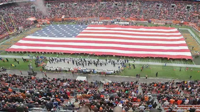 Report: DOD paying sports teams to honor American soldiers