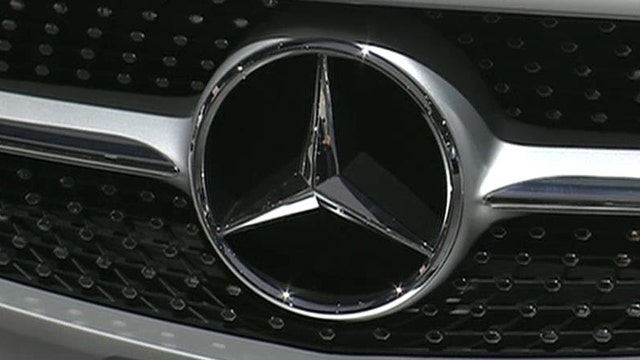 Mercedes recalls over 126,000 vehicles due to airbag flaw