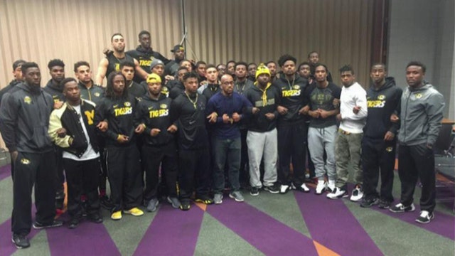 Missouri football players call for firing of school president