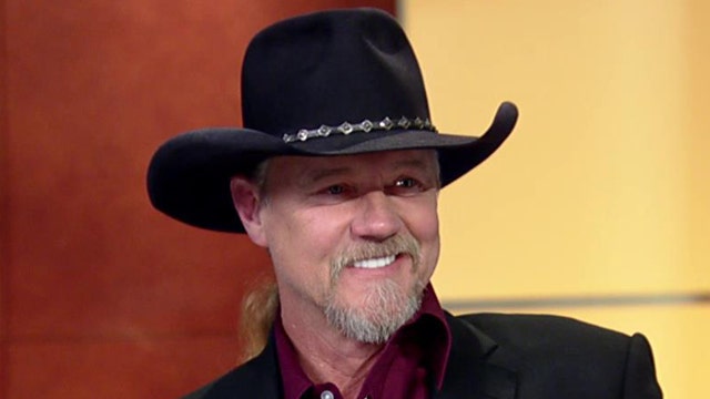 Trace Adkins shares his appreciation for our heroes