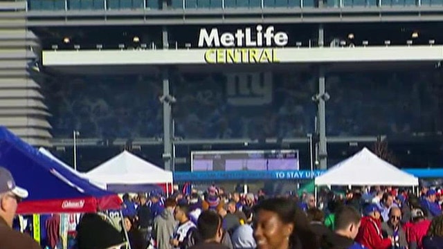 NFL heightens stadium security in response to Paris attacks