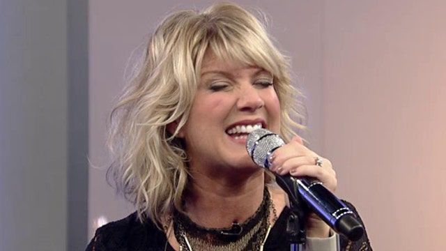 Natalie Grant performs her latest single: 'Be One' 