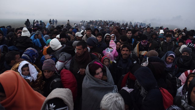 Obama threatens to veto House bill on refugee screenings