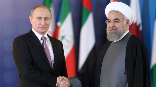 Putin meets with Iranian leaders to talk Syria