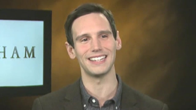 Cory Michael Smith on riddles, alter-egos and catchphrases