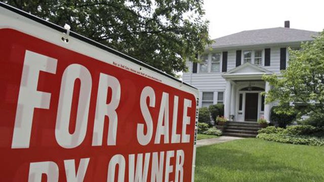 Those low mortgage rates aren't getting more homes sold