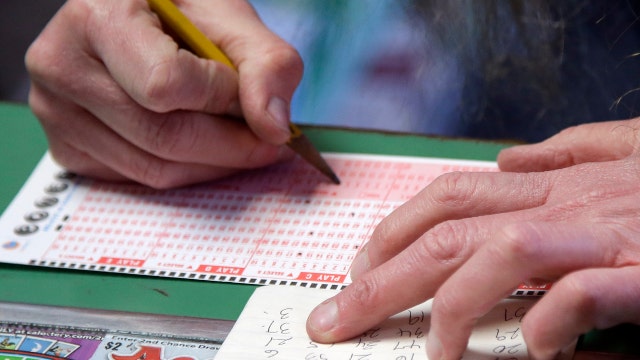 Fox Flash: Celebrating a Powerball win a bit too early