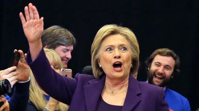 Should media count Iowa Caucus as a loss for Clinton?