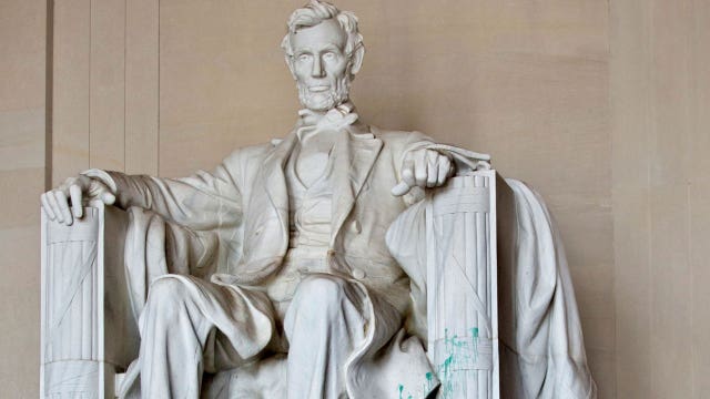 Presidents Day gift for the Lincoln Memorial