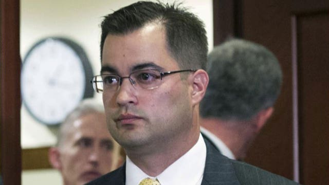 Report: Ex-Clinton staffer granted immunity in email probe