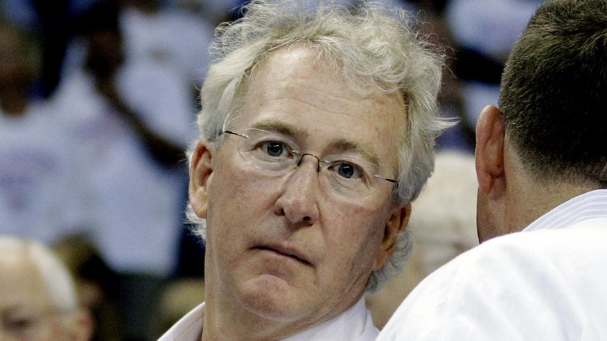 Investigators say it's too soon to say if the crash that killed shale gas baron Aubrey McClendon, the part owner of the Oklahoma City Thunder, was suicide