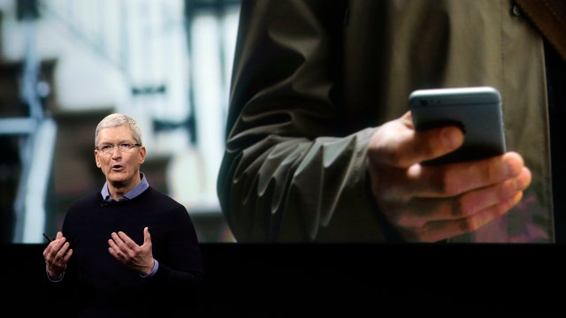 Apple hopes smaller is bigger
