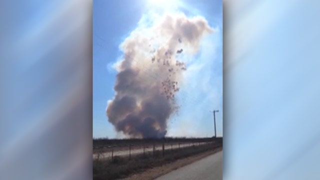 Watch ATF, Texas police detonate 20,000 pounds of fireworks