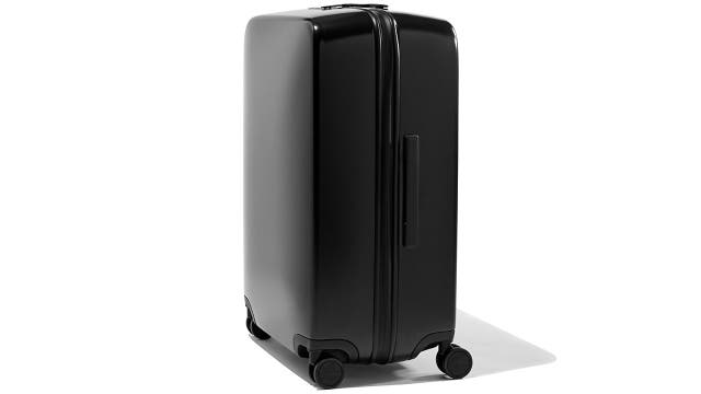 Smart luggage poised to revolutionize travel
