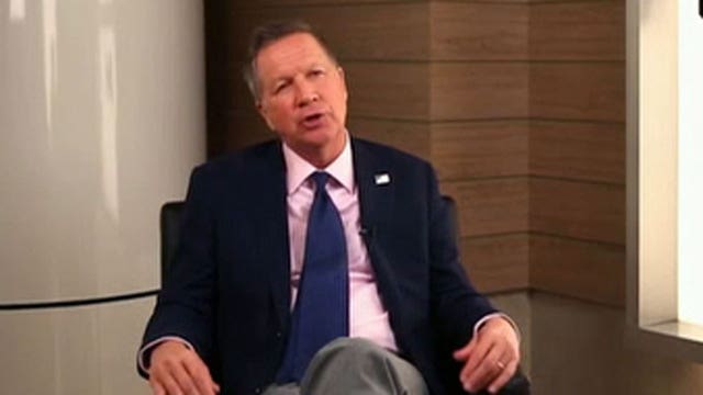 John Kasich calls himself the 'political Rudy'