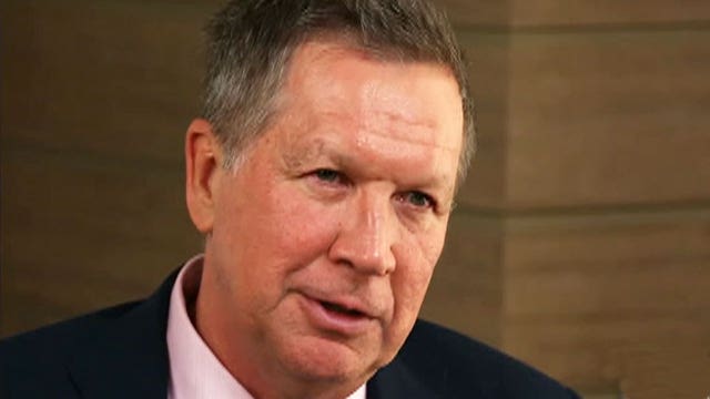 John Kasich calls himself the 'political Rudy'