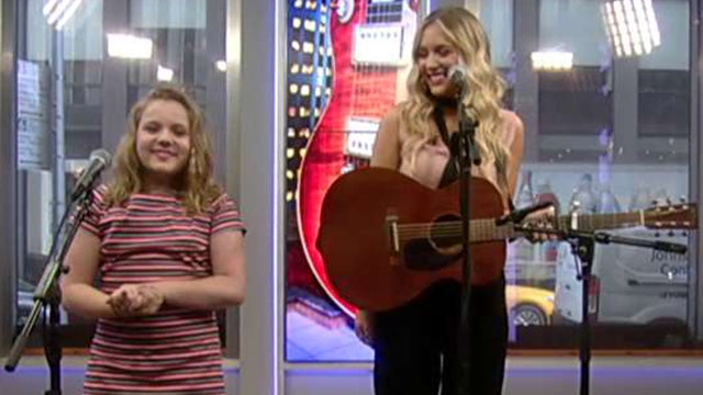 After the Show Show: Lennon and Maisy Stella