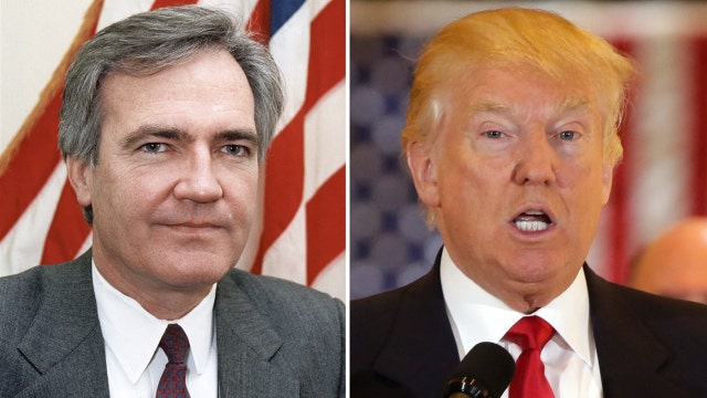 Your Buzz: Did press prod Trump on Vince Foster?