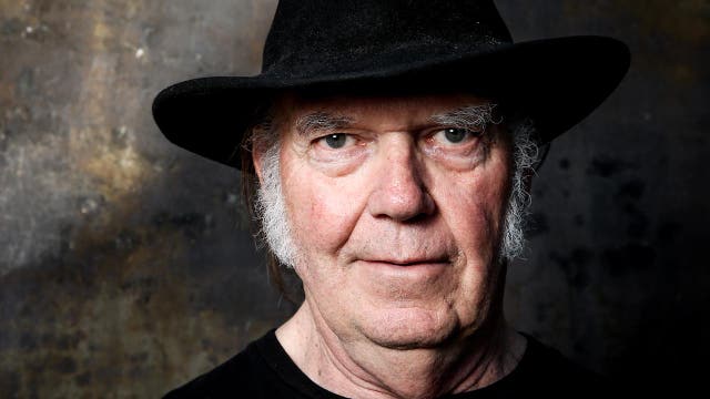 New music from Neil Young 