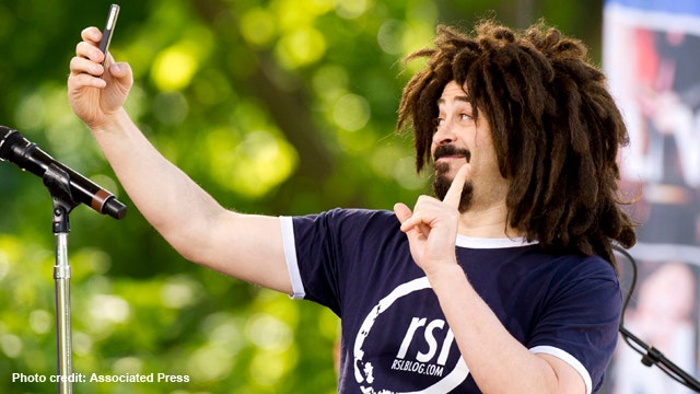 Counting Crows Singer's Love/Hate Relationship With Nashville