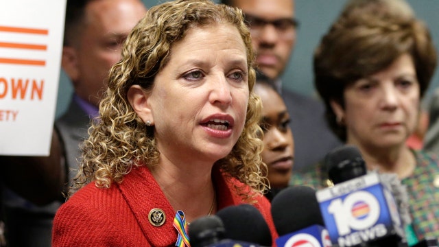 Will DNC chairwoman's resignation cause convention chaos? 