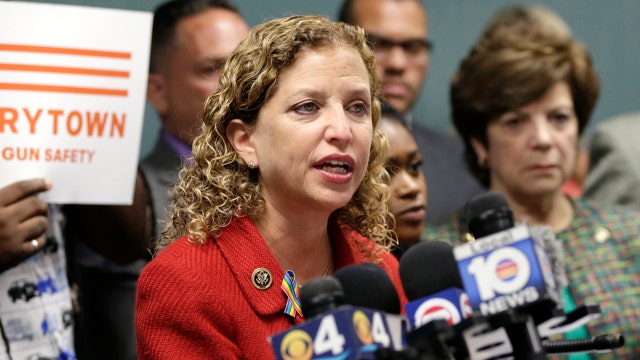 How will the media handle the DNC chair step-down?