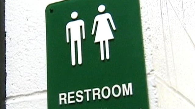 SCOTUS halts pro-transgender bathroom ruling in VA