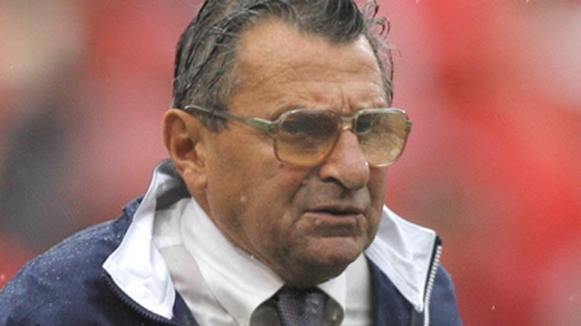 Joe Paterno feted despite Sandusky child sex abuse scandal