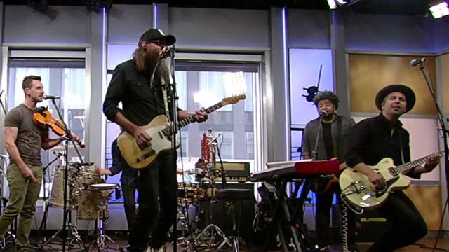 After the Show Show: Crowder plays 'Back to the Garden'