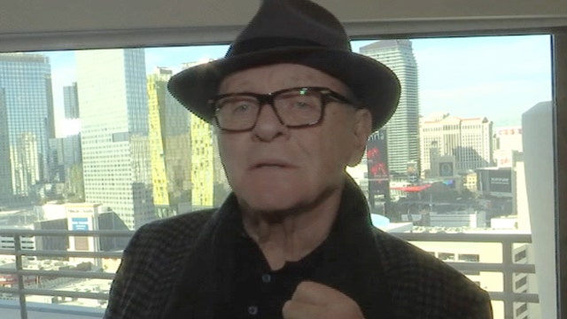 Anthony Hopkins expresses himself on canvas
