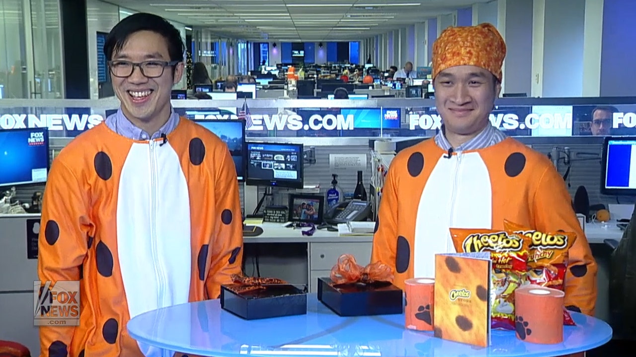 New Flamin&rsquo; Hot&rsquo; Cheetos flavor finally hits stores