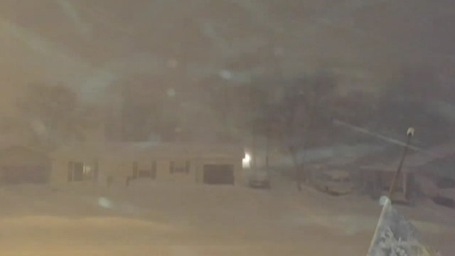 Thundersnow rattles Bismarck residents during blizzard