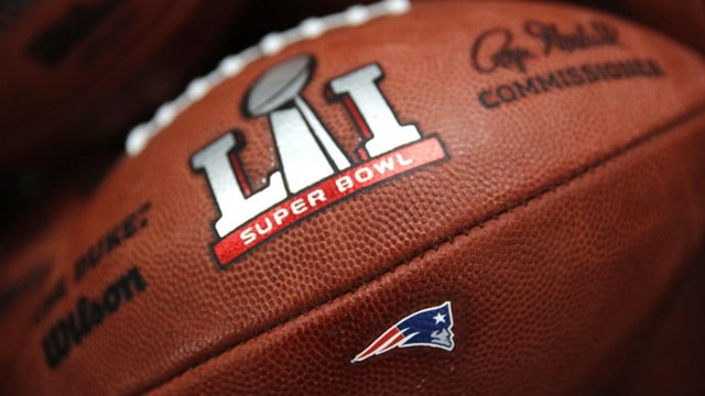 Fox Sports analysts split on who will win Super Bowl 51