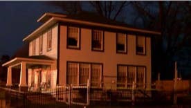 Feds offer $7,500 reward for info on fire at Clinton childhood home
