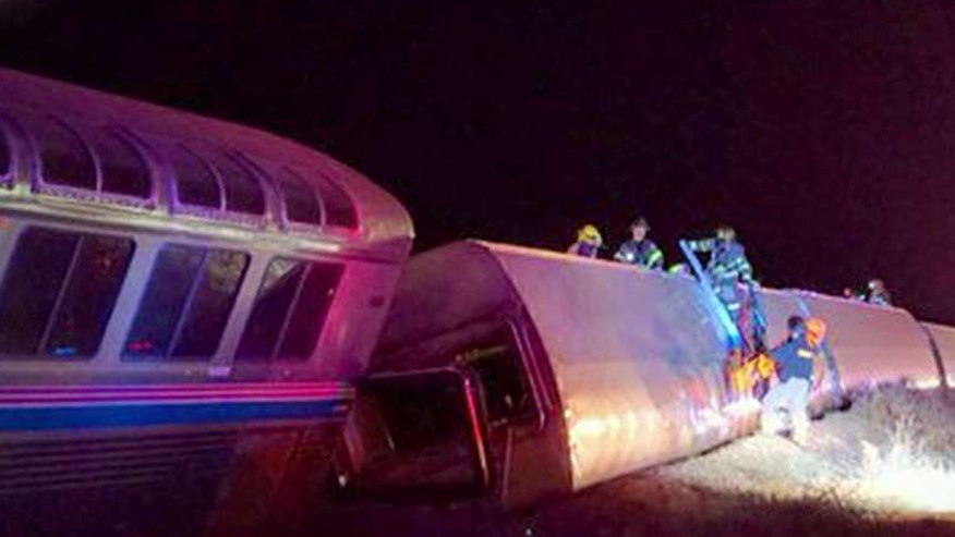 21 people injured, officials investigating cause of the crash
