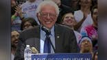 Portland crowd goes wild for bird on Bernie Sanders' podium