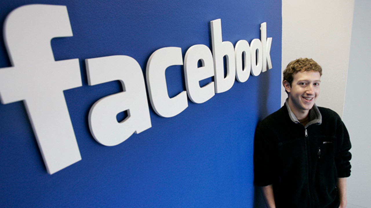 Facebook admits 'problem' reaching conservatives, attendee says