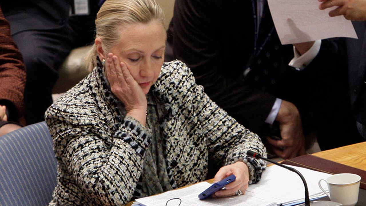 State Department audit faults Clinton on emails, says she broke records rules