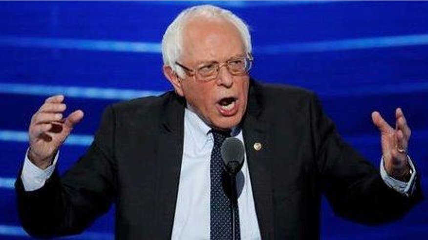 Former Democratic presidential candidate urges Americans to vote for Hillary Clinton