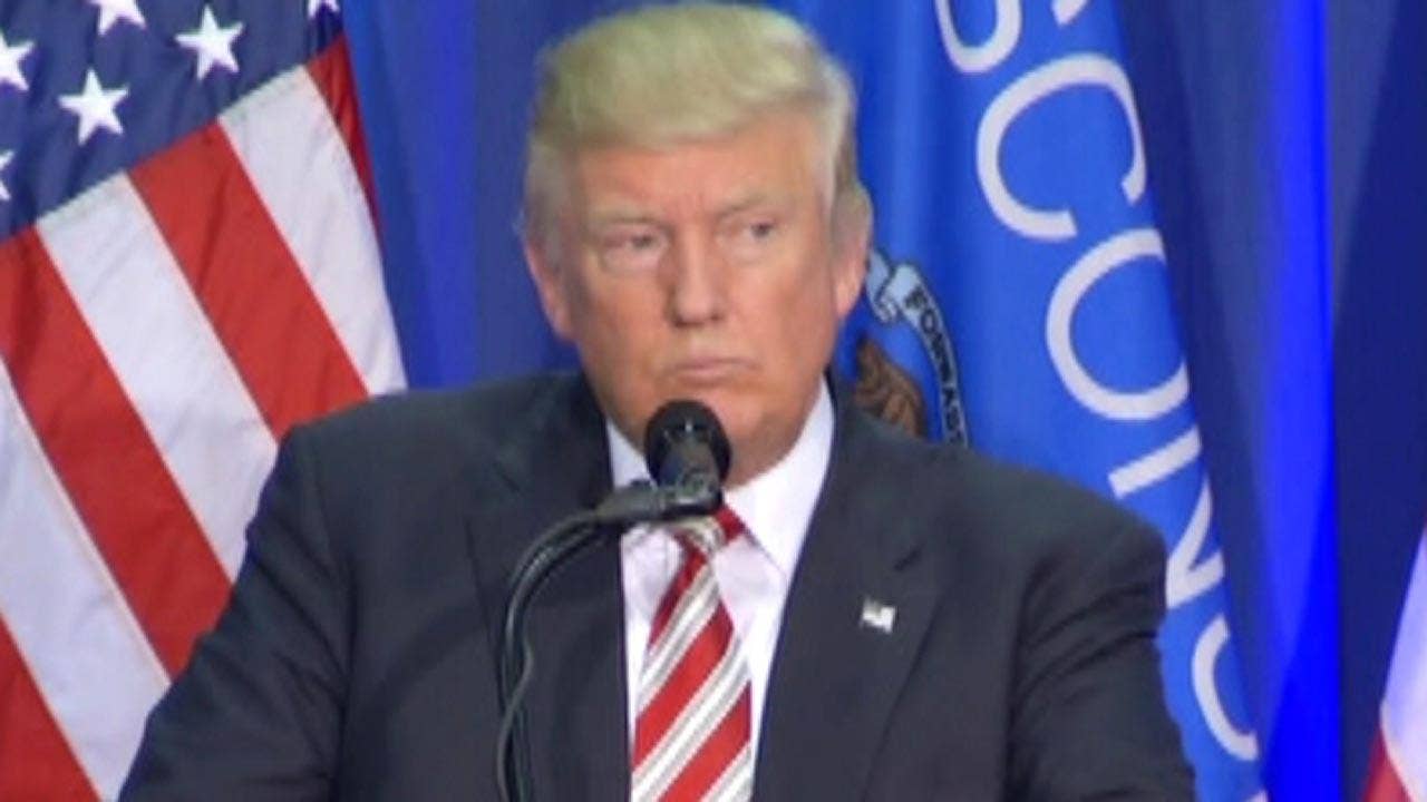 Trump says Clinton, Democrats have 'failed and betrayed' African-Americans after Milwaukee riots