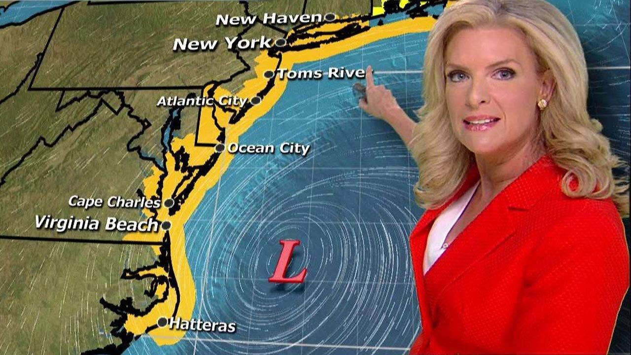 Hermine kills 2, ruins beach weekends while heading towards Northeast