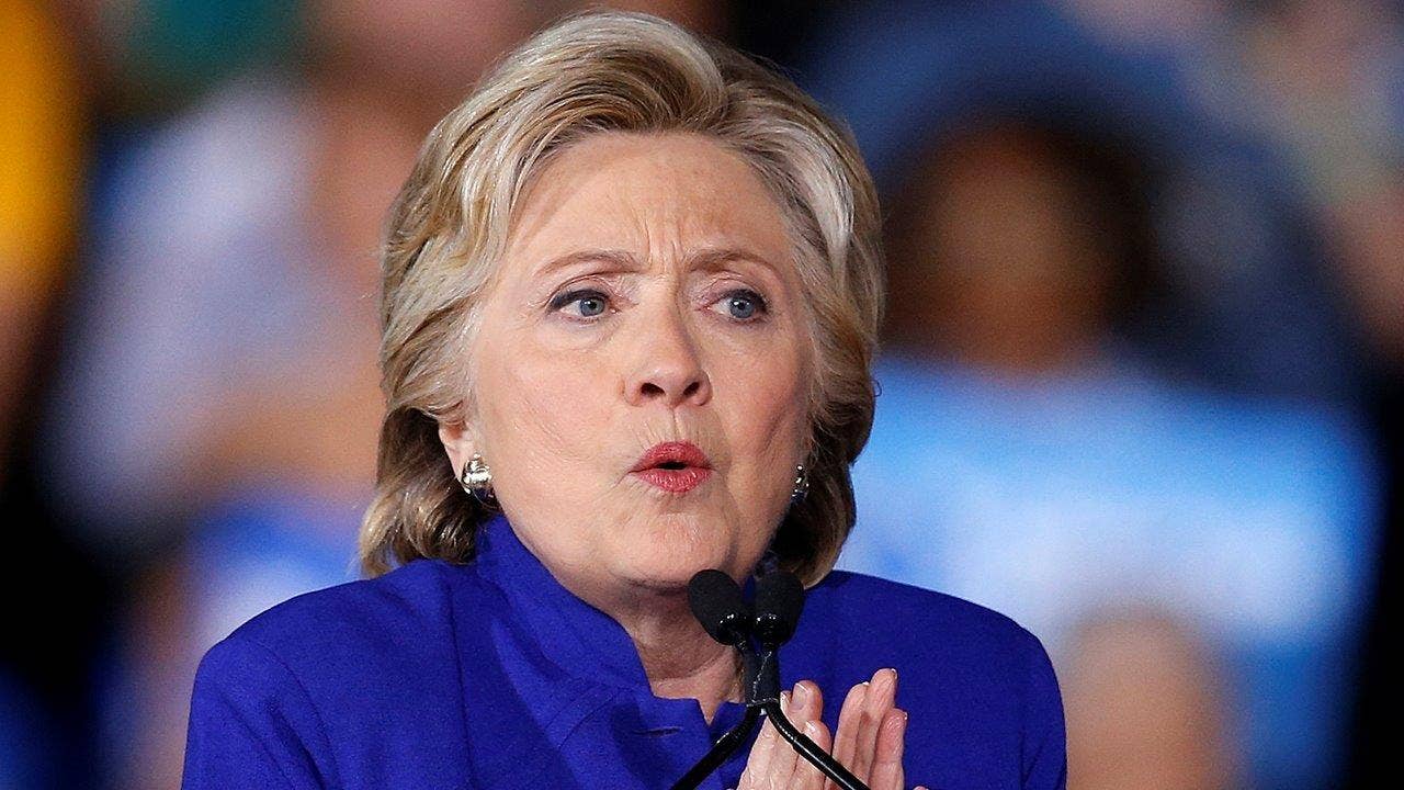 Sources: 99 percent chance foreign intel agencies breached Clinton server