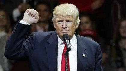 Trump remains on defensive after call with Taiwan president