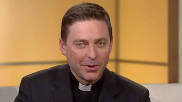 Father Jonathan Morris shares his Christmas message | On Air Videos